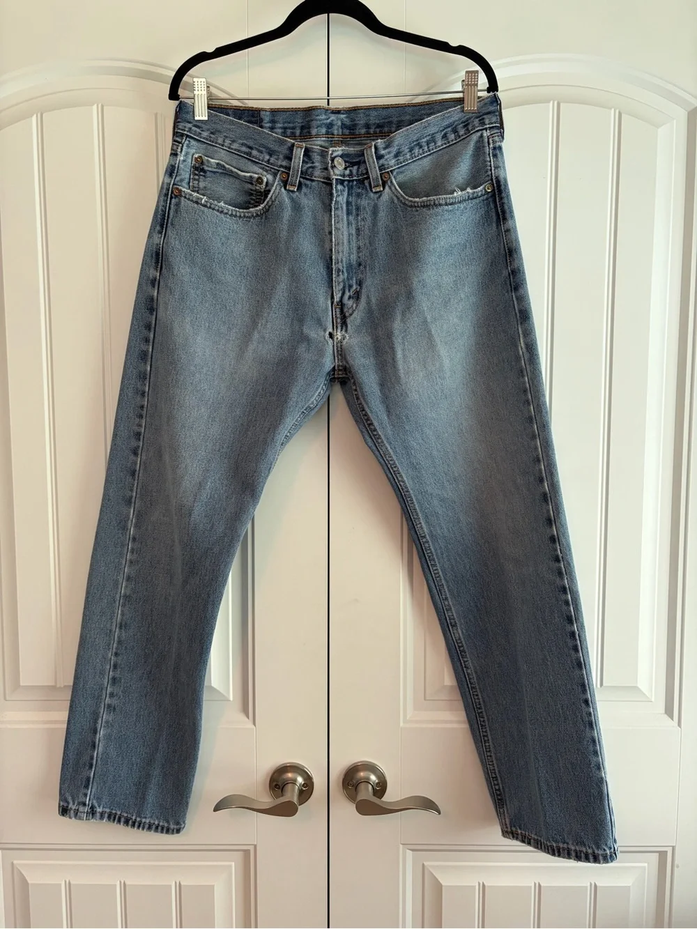 Levi's Men's Vintage Jeans 505's Well Loved‎ Medium Wash Size 34 x 30